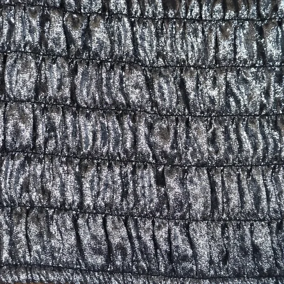 silver metallic strappy smocked top. 2XL - Picture 3 of 8